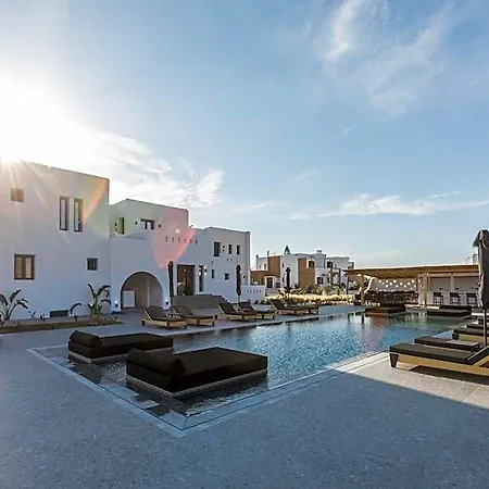Hotel Naxian Secret